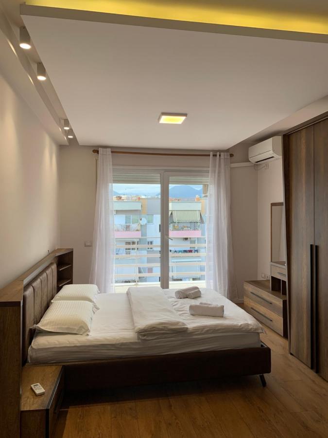 Haris Apartment Tirana No.5 ติรานา ภายนอก รูปภาพ